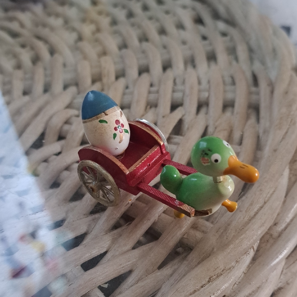 Goula 1950's Wood Toy That Moves From Spain